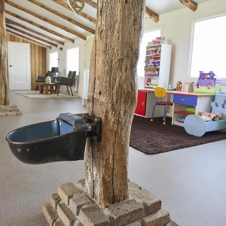 Holiday home Bouwhoeve